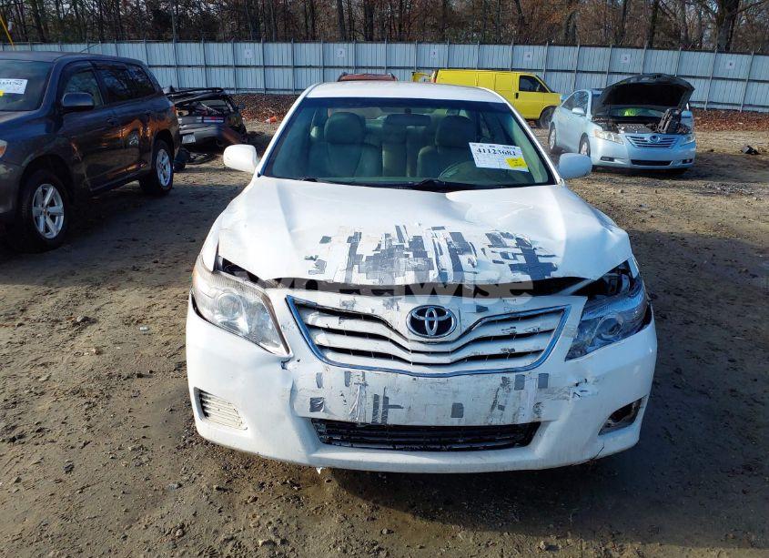Photo 12 of 2010 Toyota Camry LE (VIN 4T1BF3EK0AU574185)