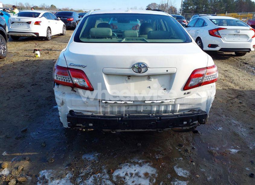 Photo 18 of 2010 Toyota Camry LE (VIN 4T1BF3EK0AU574185)