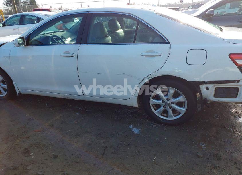 Photo 19 of 2010 Toyota Camry LE (VIN 4T1BF3EK0AU574185)