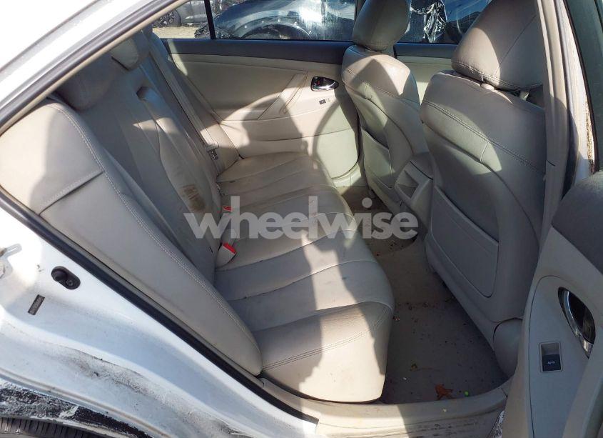 Photo 8 of 2010 Toyota Camry LE (VIN 4T1BF3EK0AU574185)