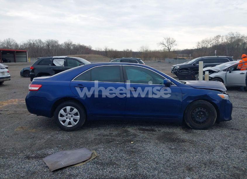 Photo 13 of 2010 Toyota Camry LE (VIN 4T1BF3EK0AU575272)