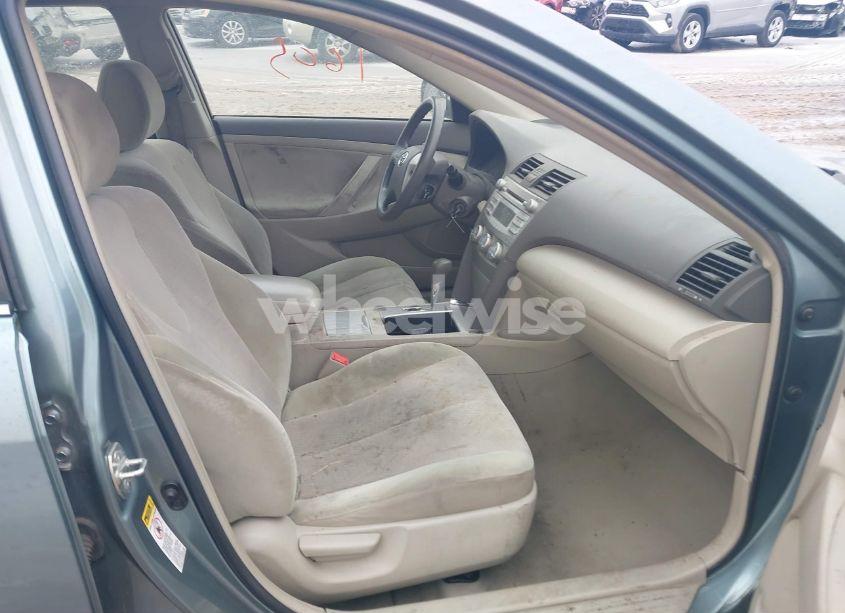 Photo 5 of 2010 Toyota Camry LE/SE/XLE (VIN 4T1BF3EK0AU579550)