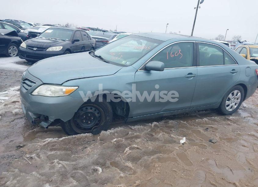 Photo 6 of 2010 Toyota Camry LE/SE/XLE (VIN 4T1BF3EK0AU579550)