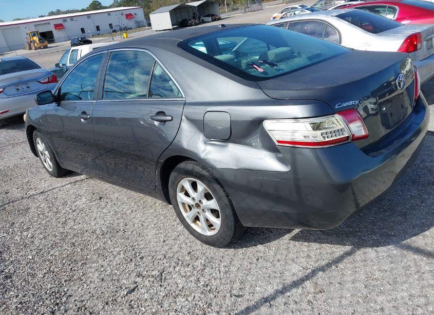 Photo 3 of 2010 Toyota Camry LE (VIN 4T1BF3EK0AU579581)