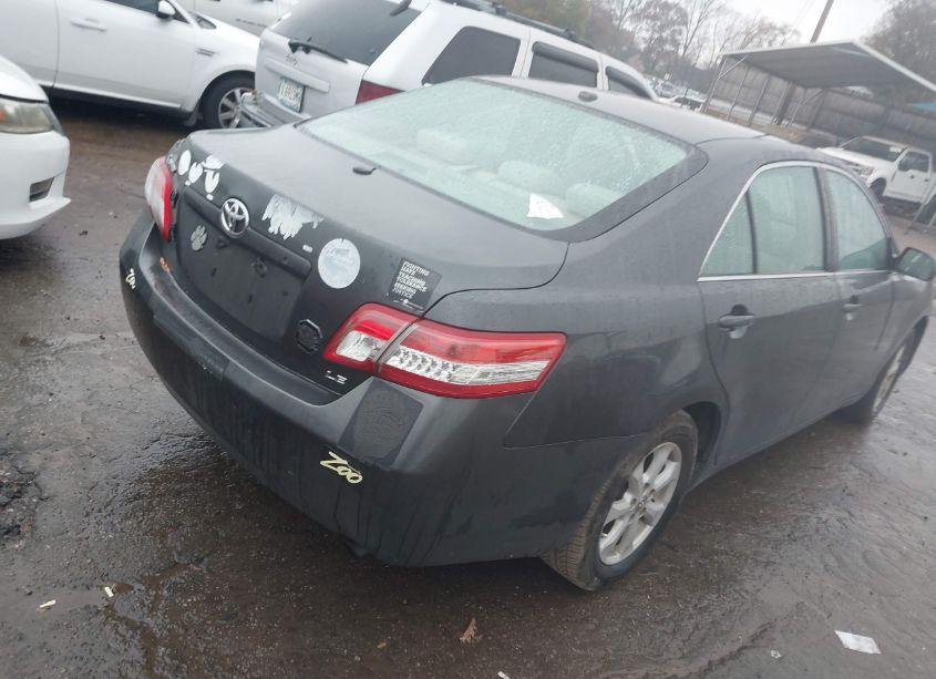Photo 4 of 2011 Toyota Camry LE (VIN 4T1BF3EK0BU120018)