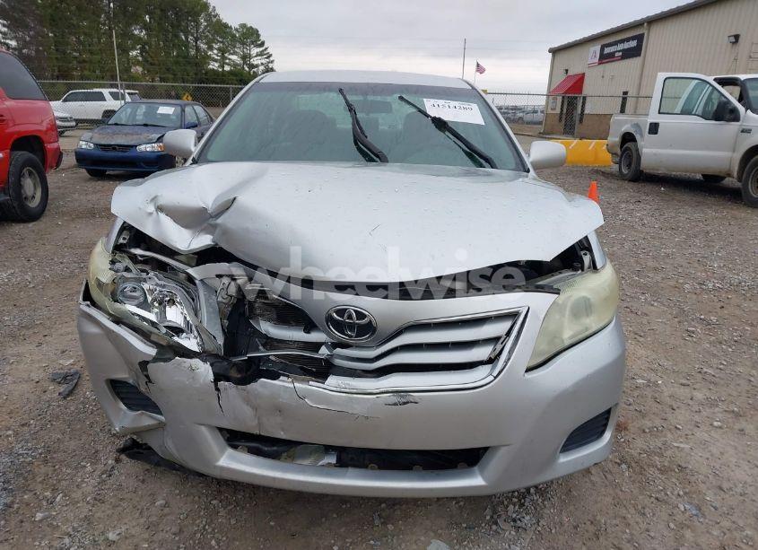 Photo 13 of 2011 Toyota Camry (VIN 4T1BF3EK0BU137188)