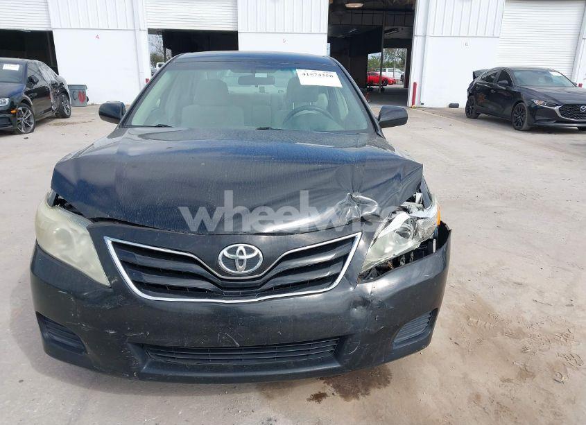 Photo 12 of 2011 Toyota Camry LE (VIN 4T1BF3EK0BU141323)