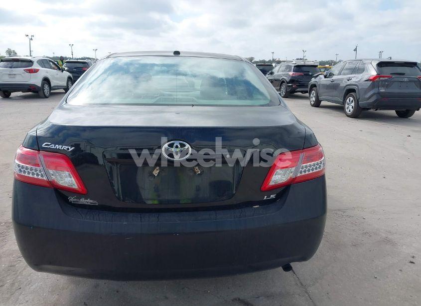 Photo 16 of 2011 Toyota Camry LE (VIN 4T1BF3EK0BU141323)