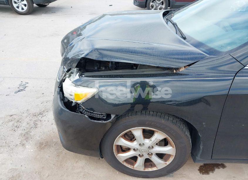 Photo 6 of 2011 Toyota Camry LE (VIN 4T1BF3EK0BU141323)