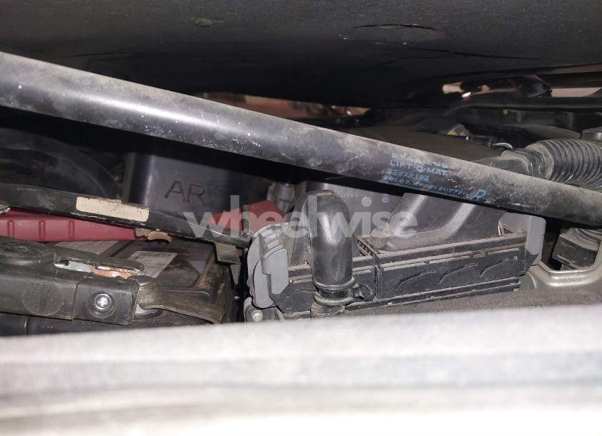 Photo 10 of 2011 Toyota Camry LE (VIN 4T1BF3EK0BU141810)