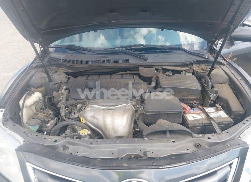 Photo 10 of 2011 Toyota Camry LE (VIN 4T1BF3EK0BU142259)