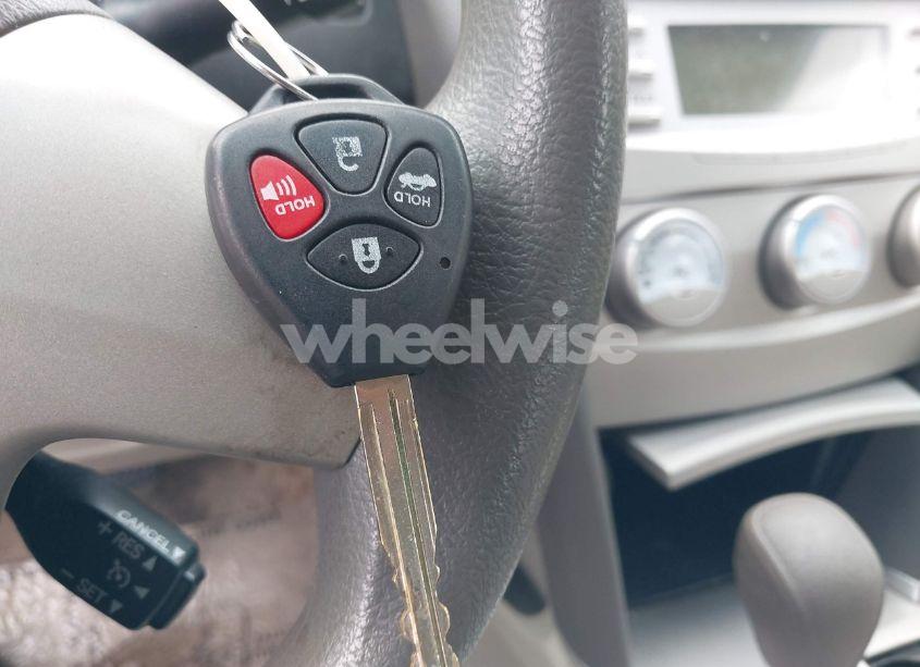 Photo 11 of 2011 Toyota Camry LE (VIN 4T1BF3EK0BU148014)