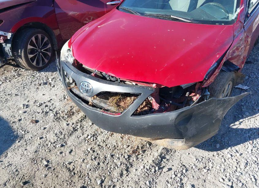 Photo 6 of 2011 Toyota Camry LE (VIN 4T1BF3EK0BU150703)