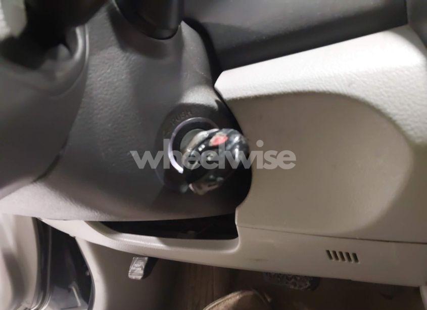 Photo 11 of 2011 Toyota Camry XLE (VIN 4T1BF3EK0BU151222)