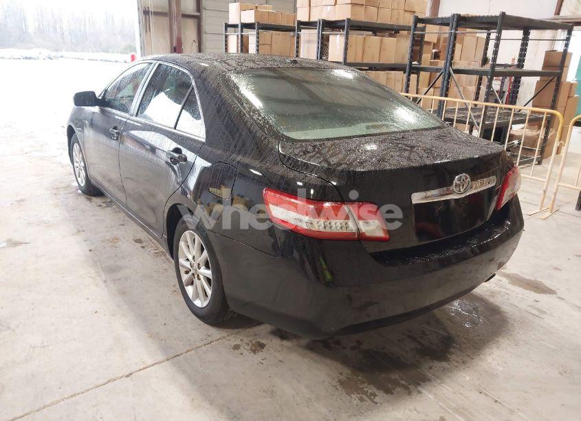 Photo 3 of 2011 Toyota Camry XLE (VIN 4T1BF3EK0BU151222)