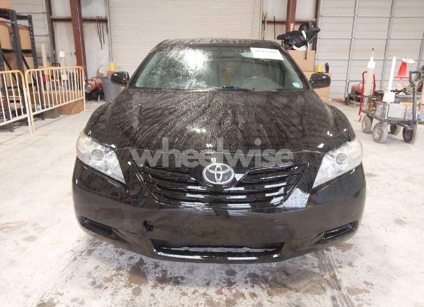 Photo 6 of 2011 Toyota Camry XLE (VIN 4T1BF3EK0BU151222)