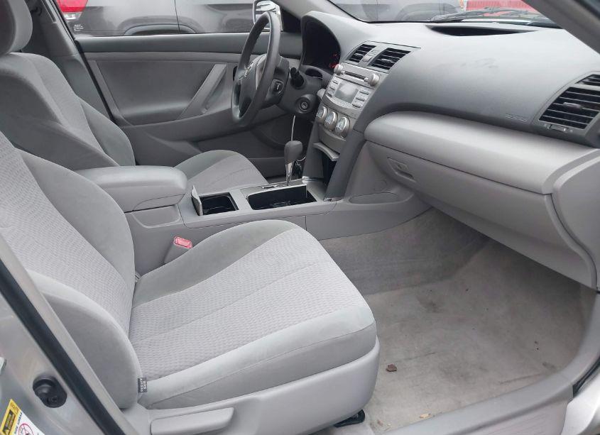 Photo 5 of 2011 Toyota Camry (VIN 4T1BF3EK0BU158459)