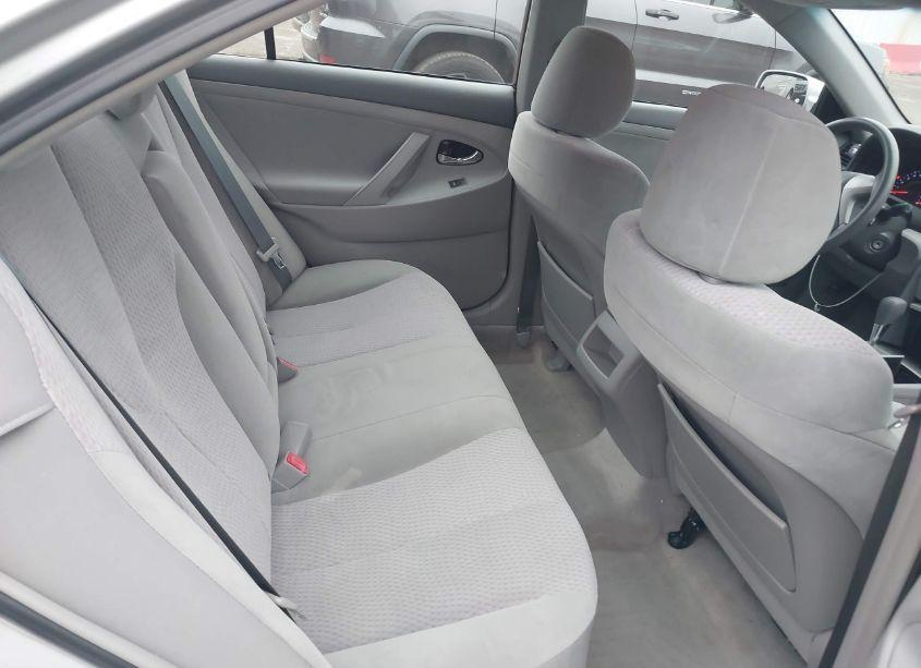 Photo 8 of 2011 Toyota Camry (VIN 4T1BF3EK0BU158459)