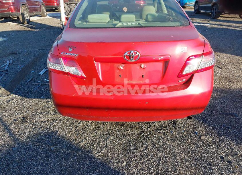 Photo 16 of 2011 Toyota Camry LE (VIN 4T1BF3EK0BU158784)