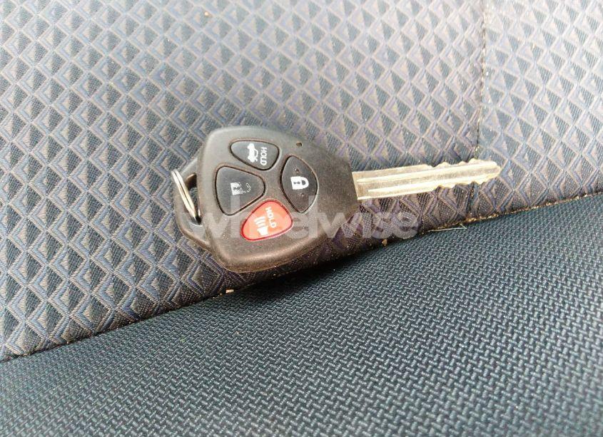 Photo 11 of 2011 Toyota Camry SE (VIN 4T1BF3EK0BU162978)