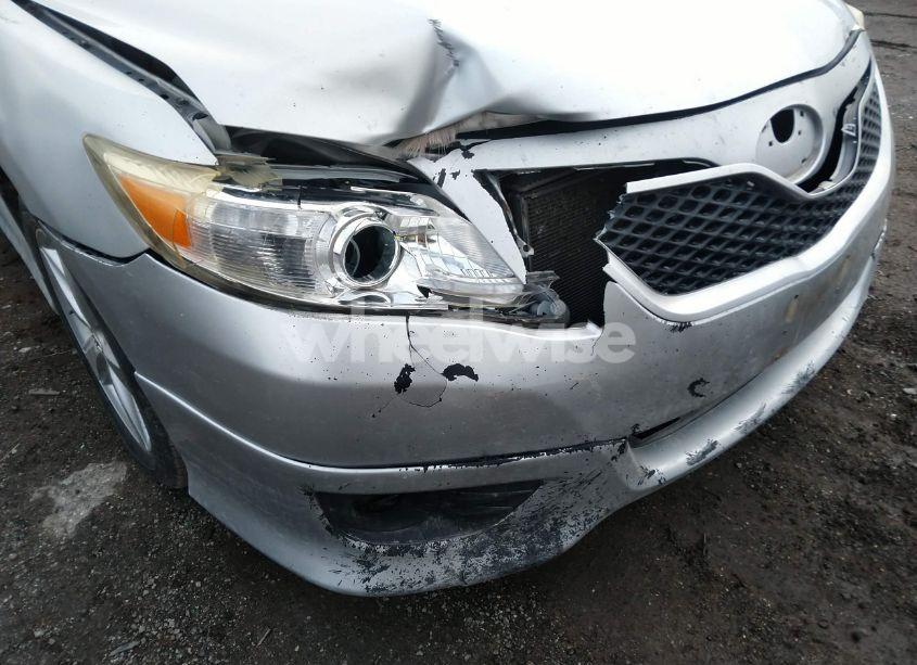 Photo 6 of 2011 Toyota Camry SE (VIN 4T1BF3EK0BU162978)