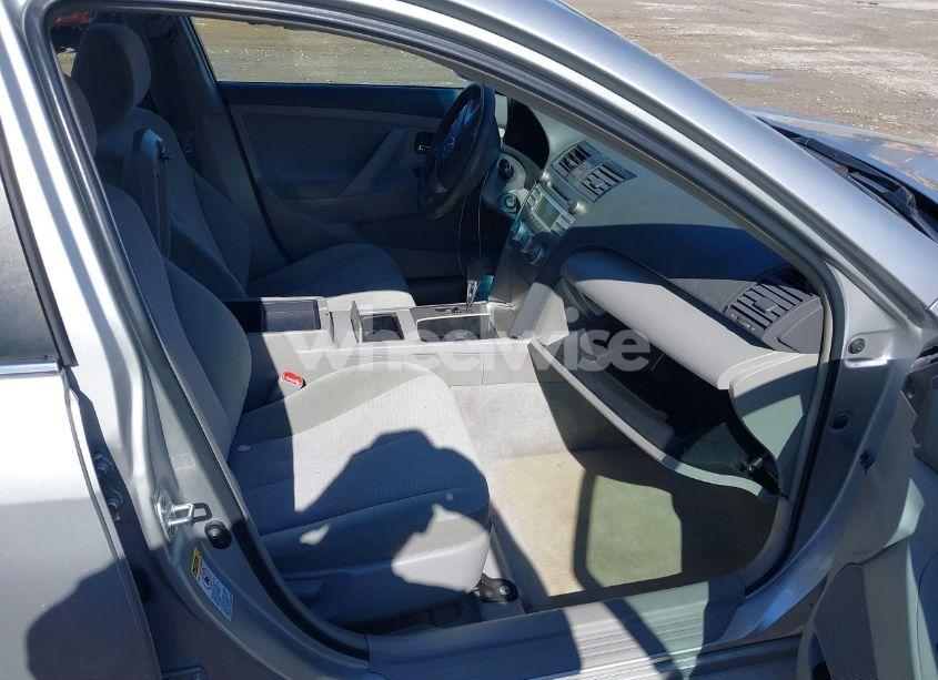 Photo 5 of 2011 Toyota Camry (VIN 4T1BF3EK0BU166206)