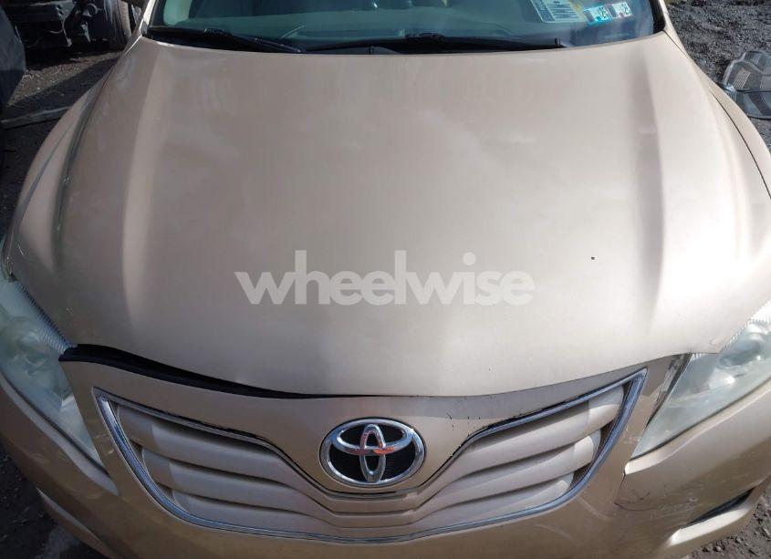 Photo 10 of 2011 Toyota Camry LE (VIN 4T1BF3EK0BU178775)