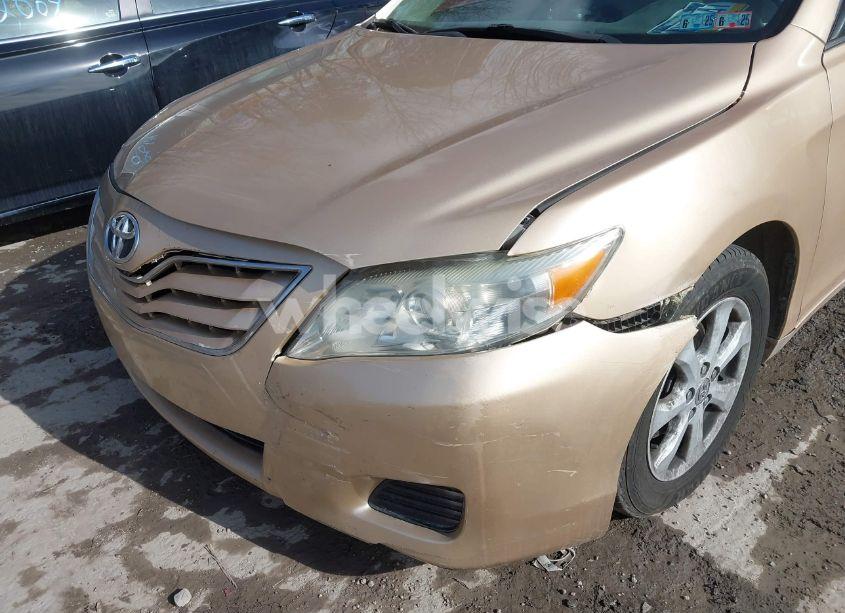 Photo 6 of 2011 Toyota Camry LE (VIN 4T1BF3EK0BU178775)