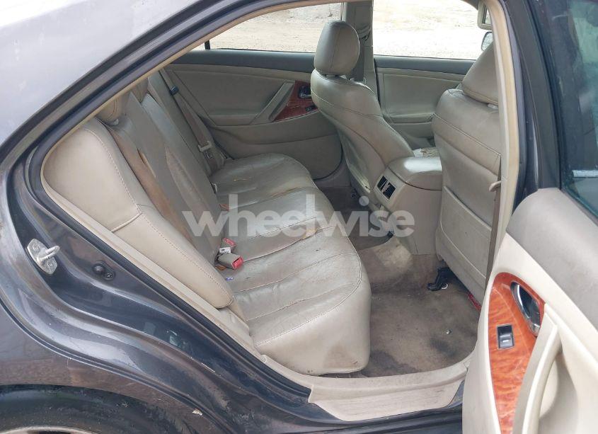 Photo 8 of 2011 Toyota Camry XLE (VIN 4T1BF3EK0BU189369)