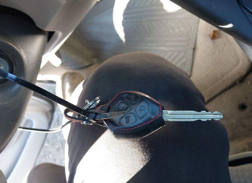 Photo 11 of 2011 Toyota Camry LE (VIN 4T1BF3EK0BU189694)