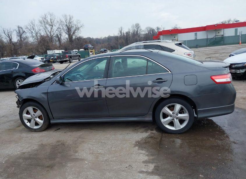 Photo 13 of 2011 Toyota Camry SE (VIN 4T1BF3EK0BU216618)