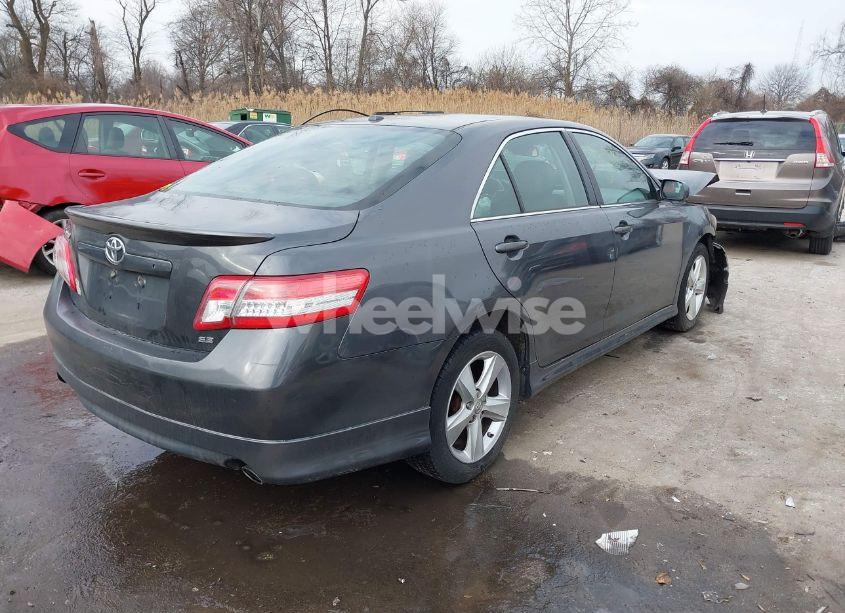 Photo 4 of 2011 Toyota Camry SE (VIN 4T1BF3EK0BU216618)