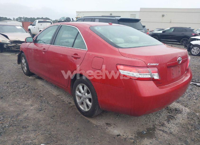 Photo 3 of 2011 Toyota Camry LE (VIN 4T1BF3EK0BU607395)