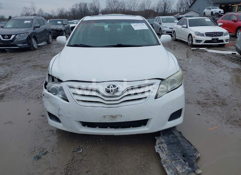Photo 12 of 2011 Toyota Camry LE (VIN 4T1BF3EK0BU616467)