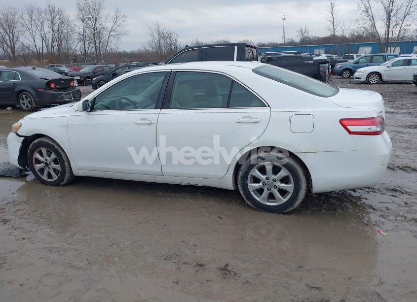 Photo 14 of 2011 Toyota Camry LE (VIN 4T1BF3EK0BU616467)