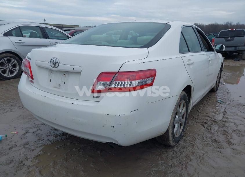 Photo 4 of 2011 Toyota Camry LE (VIN 4T1BF3EK0BU616467)