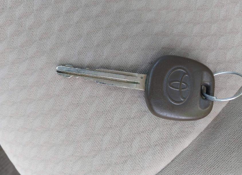 Photo 11 of 2011 Toyota Camry LE (VIN 4T1BF3EK0BU641692)