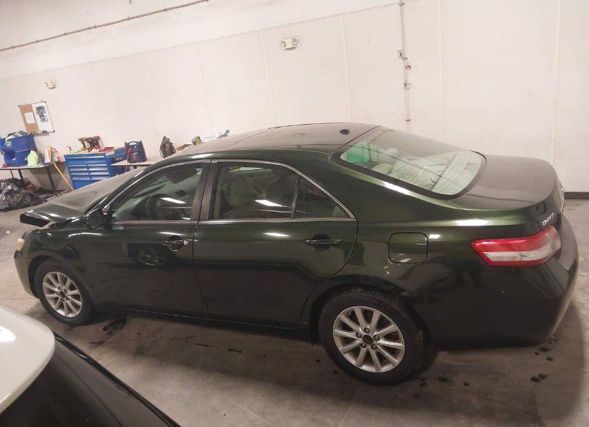 Photo 14 of 2011 Toyota Camry XLE (VIN 4T1BF3EK0BU651090)