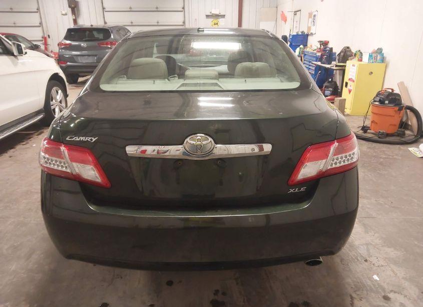 Photo 16 of 2011 Toyota Camry XLE (VIN 4T1BF3EK0BU651090)