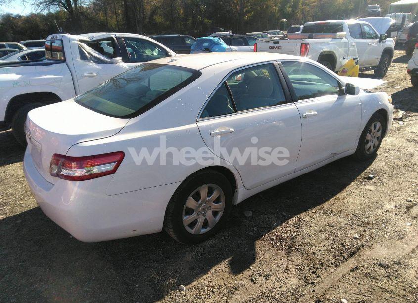 Photo 4 of 2011 Toyota Camry (VIN 4T1BF3EK0BU654832)