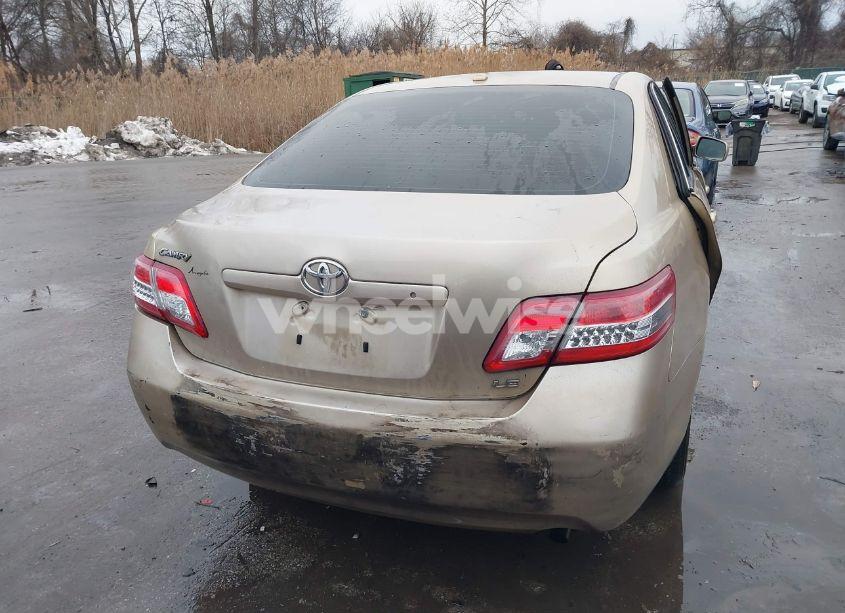 Photo 16 of 2011 Toyota Camry LE (VIN 4T1BF3EK0BU677379)