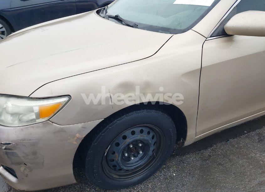 Photo 17 of 2011 Toyota Camry LE (VIN 4T1BF3EK0BU677379)