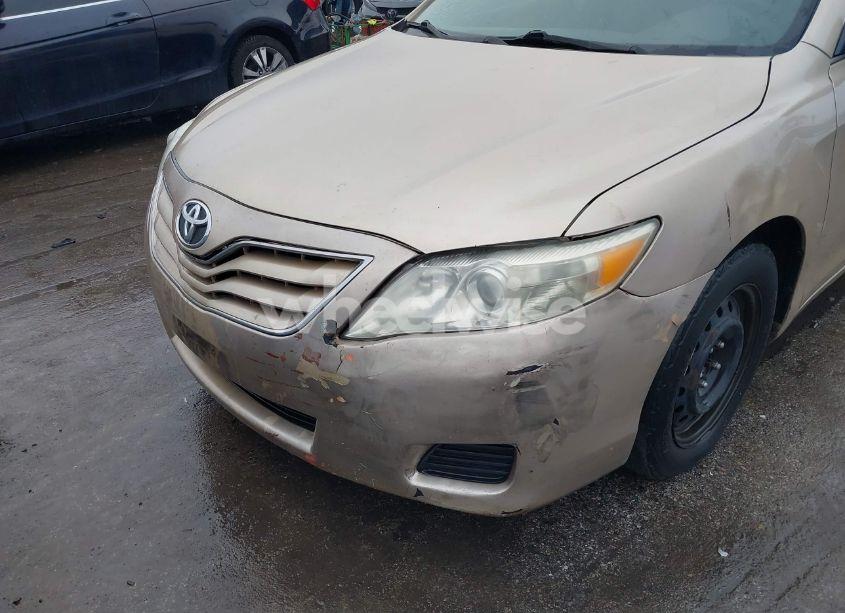 Photo 6 of 2011 Toyota Camry LE (VIN 4T1BF3EK0BU677379)