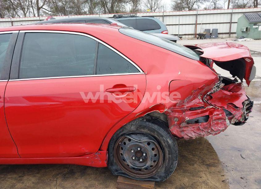 Photo 19 of 2011 Toyota Camry LE (VIN 4T1BF3EK0BU678936)