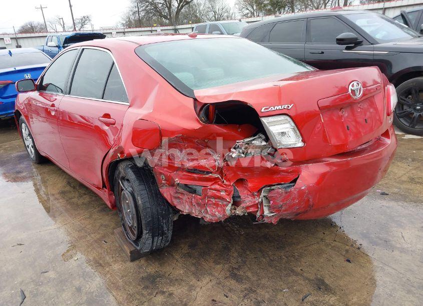 Photo 3 of 2011 Toyota Camry LE (VIN 4T1BF3EK0BU678936)