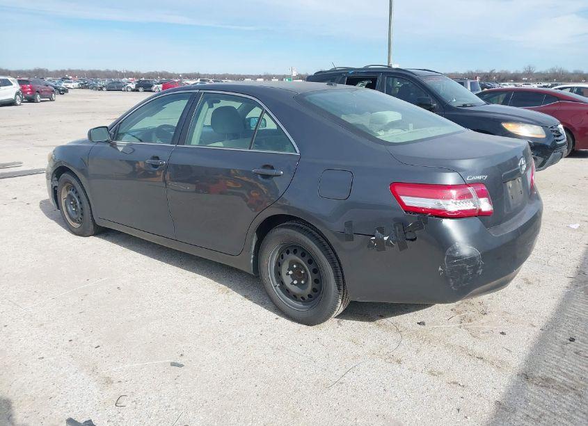 Photo 3 of 2011 Toyota Camry LE (VIN 4T1BF3EK0BU680170)