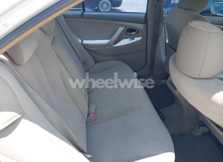 Photo 8 of 2011 Toyota Camry XLE/SE/LE (VIN 4T1BF3EK0BU709778)