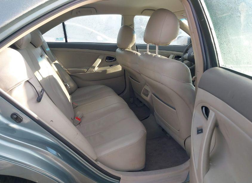 Photo 8 of 2011 Toyota Camry LE (VIN 4T1BF3EK0BU725883)