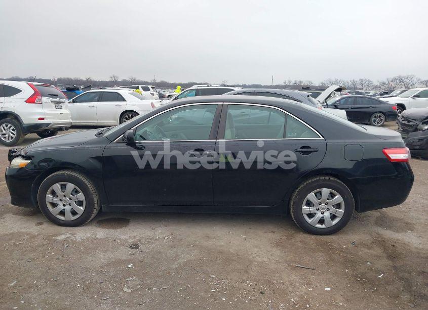 Photo 14 of 2011 Toyota Camry LE (VIN 4T1BF3EK0BU745244)