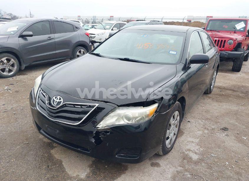Photo 6 of 2011 Toyota Camry LE (VIN 4T1BF3EK0BU745244)